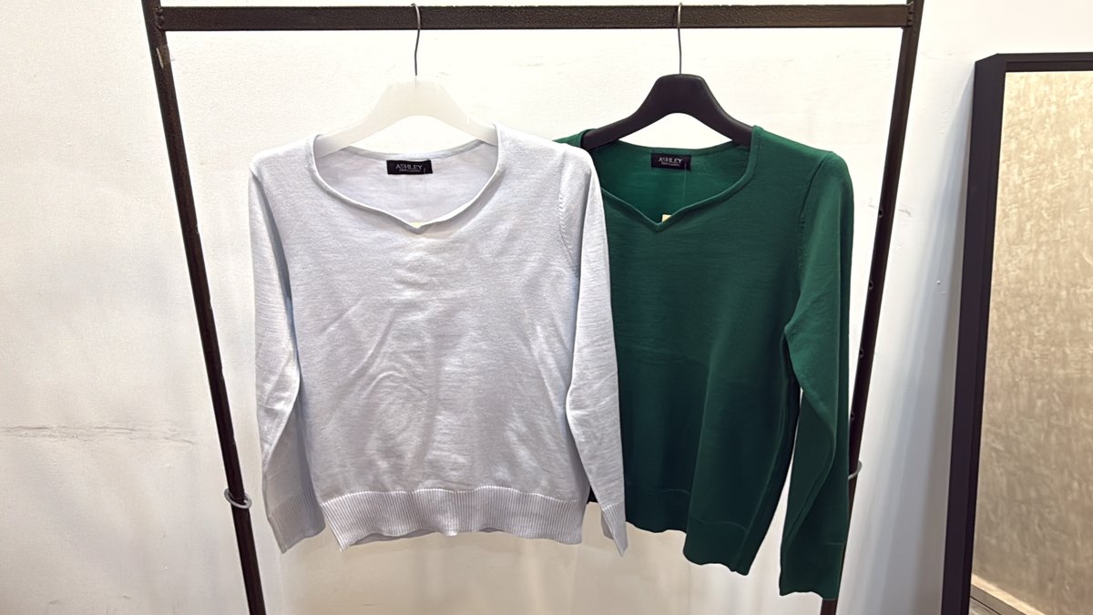ASHLEY K9008 (887) TOP
